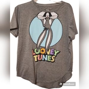 Looney Tunes Bugs Bunny t-shirt Juniors Size Large 11 - 13 soft tee cute colors